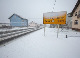 Počeo padati snijeg u Lici, očekuje se i u nizinama