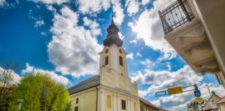 Misa zadušnica za papu Franju večeras u gospićkoj katedrali