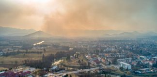 U Lici doslovno gori na sve strane