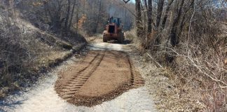 Na području Lovinca nastavljaju se uređivati lokalne ceste