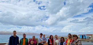 Karlobaški volonteri darovali prigodne poklone za djecu iz Ukrajine