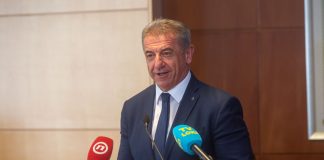 Reagiranje Darka Milinovića na objavu župana Ernesta Petryja