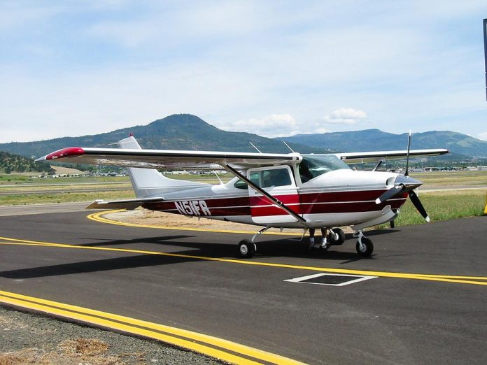 Cessna 182
