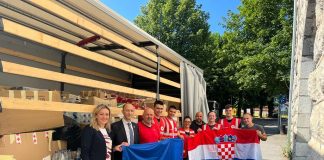 Prikupljena humanitarna pomoć iz Gospića jutros krenula prema Ukrajini
