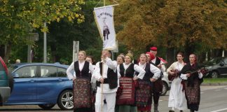 Smotra folklora u Otočcu