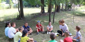 „Drveni kompjuter“ i šiba kao starinski elementi u nastavi