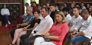 „Slijedite svoje snove, nikada tuđe“!