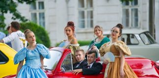 U Otočcu održan 1. susret povijesnih vozila Franjo Častek i 15. Barkanova biciklijada