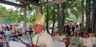 FOTO Proslava Velike Gospe na Krasnom