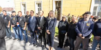 Danas održane tri razdvojene komemoracije za poginule Vukove, posebno toplo primljen prvi zapovjednik 9. GBR Mirko Norac