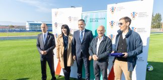 U Gospiću u pogon pušten pomoćni teren s umjetnom travom