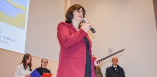 U Korenici otvorena izložba malih umjetnika iz Ukrajine