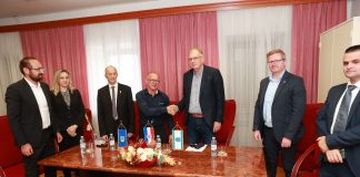 Potpisan okvirni sporazum za treću fazu sanacije karlobaške rive u vrijednosti od gotovo 5 milijuna kuna