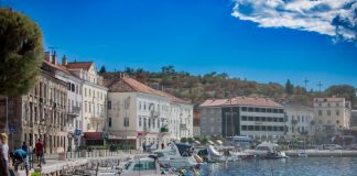 Dodjela poklon-bona socijalno ugroženim umirovljenicima s područja grada Senja