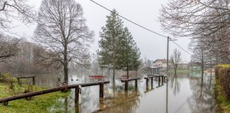 FOTO Lička metropola pod vodom