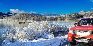 U Kosinju bi voda na prometnicama mogla ostati i tijekom blagdana, svima će biti osiguran prijevoz čamcima i dostava namirnica