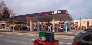 Od danas benzin jeftiniji 88 lipa, a dizel 91 lipu po litri