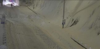 FOTO Najmanje 25 vozača ušlo na zatvorenu dionicu autoceste kod tunela Sveti Rok, ostali zaglavljeni u snijegu