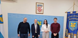 Potpisani ugovori za izradu projektne dokumentacije radi energetske obnove zgrada Gimnazije Gospić, Strukovne škole Gospić i Ambulante u Donjem Lapcu