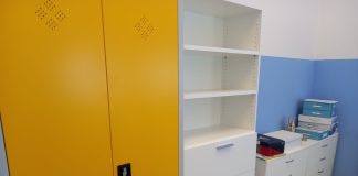 Ličko-senjska županija u suradnji s Ministarstvom znanosti i obrazovanja nabavila novi namještaj za škole u Lovincu i Karlobagu