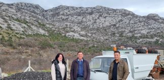 Karlobaški Vegium bogatiji za još jedno komunalno vozilo