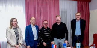 KARLOBAG Potpisani ugovori za održavanje luka Karlobag i Barić Draga u iznosu od 850 tisuća eura