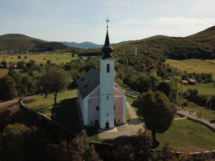 crkva_i_kula_dron_2__velika