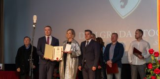 Otvoren javni poziv za dodjelu javnih priznanja Grada Otočca