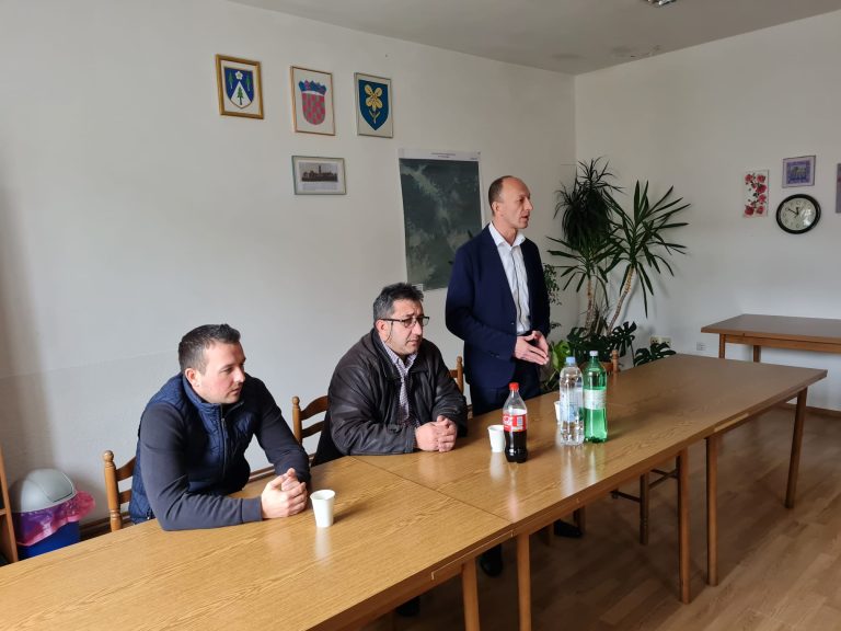U tijeku realizacija brojnih investicija na području općine Vrhovine