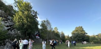 Počast braniteljima: Obilježena 33. obljetnica obrane Gospića i Bilaja