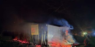 U požaru izgorjelo planinarsko sklonište Skorpovac na Velebitu