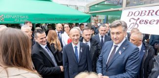 FOTO U Gospiću svečano otvorena 26. “Jesen u Lici”