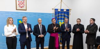 Božićni prijem župana Petryja u Gospiću