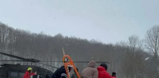 FOTO/VIDEO HGSS i Hrvatsko ratno zrakoplovstvo spasili trudnicu iz sela u Lici