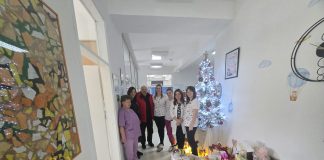 Crveni križ grada Gospića donirao igračke i posteljinu dječjem odjelu Opće bolnice Gospić
