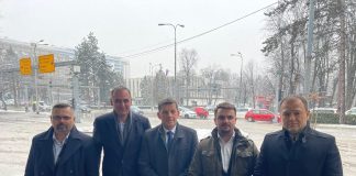 ‘Milanović je farsa i laž. Birači, čuvajte se političkih patuljaka koji se žele predstaviti kao gorostasi!‘