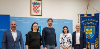 Župan Petry potpisao ugovore o dodjeli potpora razvoju mini mljekara u Ličko-senjskoj županiji