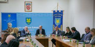 Održan sastanak s predstavnicima Fonda i Ministarstva: Gospić među prioritetima za sanaciju ilegalnog otpada