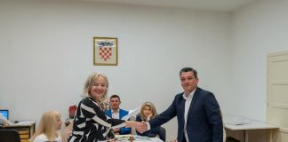 Goran Bukovac predao kandidacijsku listu za Gradsko vijeće Grada Otočca