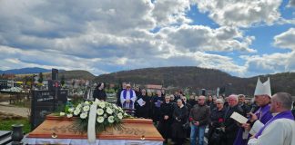 Sprovod s. Judite Marije Podnar u Otočcu: oproštaj od redovnice koja je život posvetila služenju Bogu i narodu