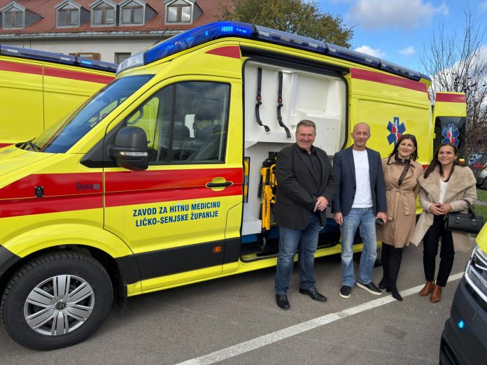 PHOTO-2025-10-29-12-37-44 (8)