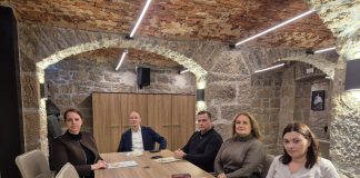 U Ličko-senjskoj županiji predstavljena publikacija „Zbornik sažetaka 3. Kongresa eko i održivog turizma“