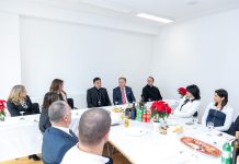 Biskup Medo u povodu božićnih blagdana posjetio Veleučilište “Nikola Tesla” u Gospiću