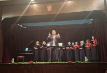 Tradicionalni božićni koncert Vile Velebita oduševio Gospićane
