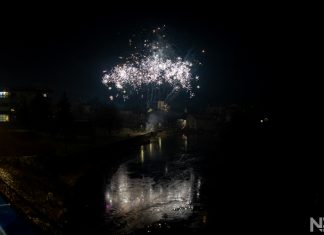 Doček nove godine uz molitvu i vatromet u Gospiću