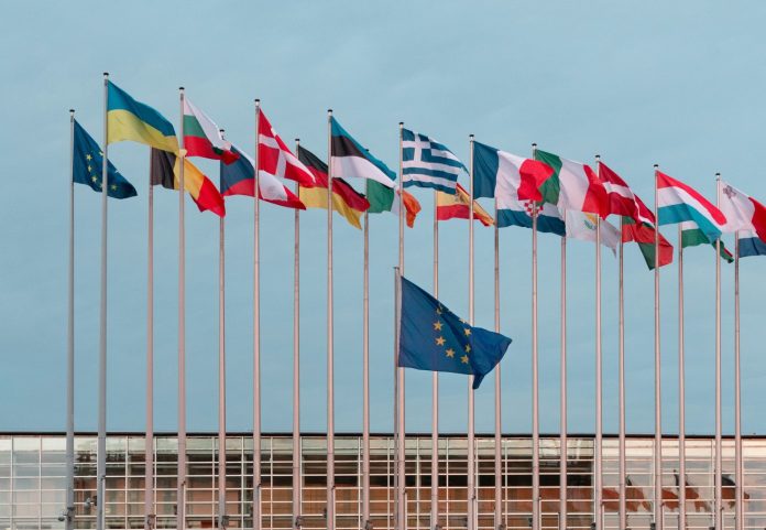 Eu insititucije unsplash