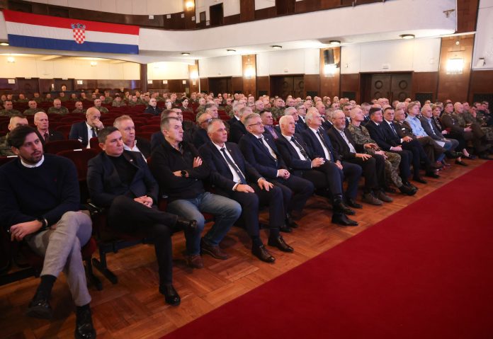 Monografija MORH (8)