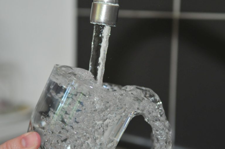 Voda ponovno zdravstveno ispravna u dijelu Gospića i na području Perušića