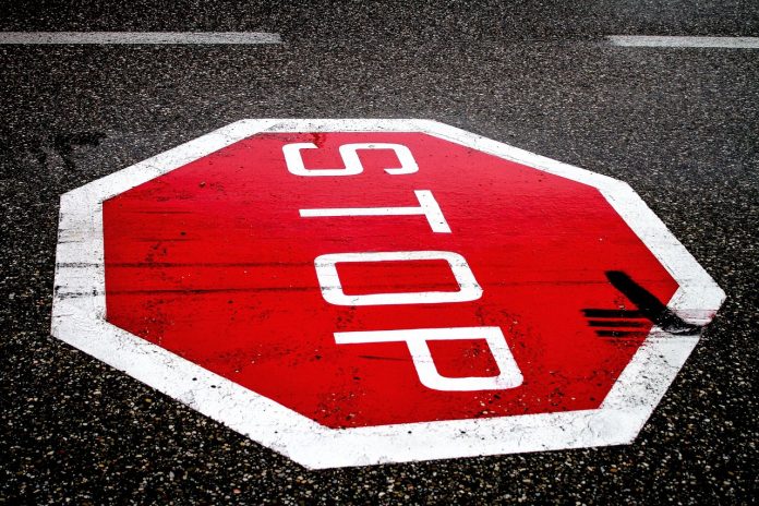 znak-stop-pixabay