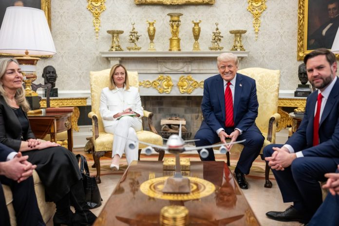 54460330988_449fa7d181_k P20250417DT-0049 Prime Minister Giorgia Meloni of Italy signs the guest book in the Roosevelt Room, Thursday, April 17, 2025, before a bilateral meeting with President Donald Trump. (Official White House Photo by Daniel Torok)